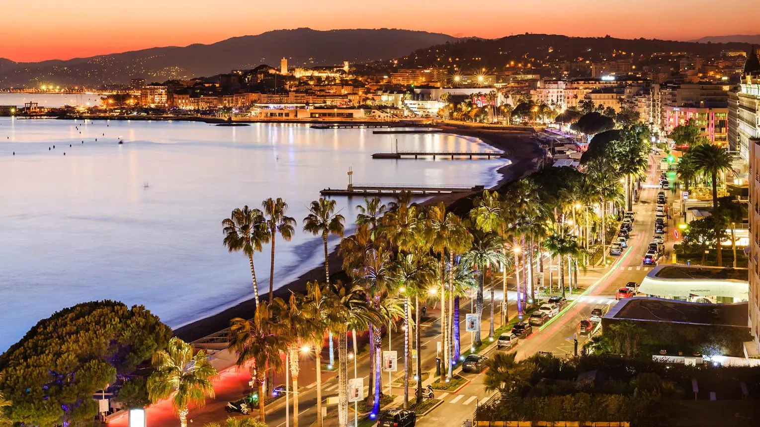 Cannes Côte d’Azur séjour détente Cannes sur la Côte d’Azur avec vue sur la Croisette et la Méditerranée