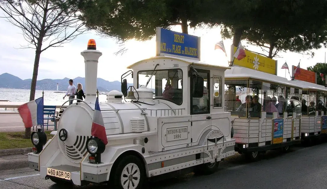 Itinéraire Côte d’Azur sans voiture : découvrir la French Riviera autrement