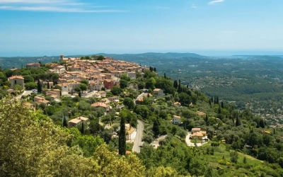 Cabris : le village perché qui domine la baie de Cannes